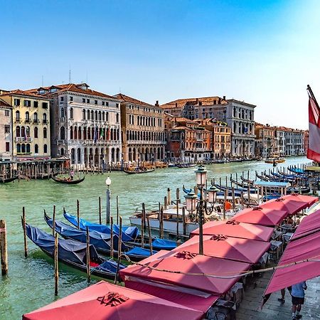 Ca' Fornoni Grand Canal Venetië Buitenkant foto
