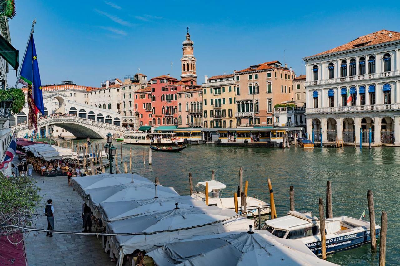 Ca' Fornoni Grand Canal Venetië Buitenkant foto