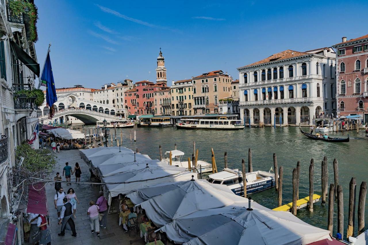 Ca' Fornoni Grand Canal Venetië Buitenkant foto